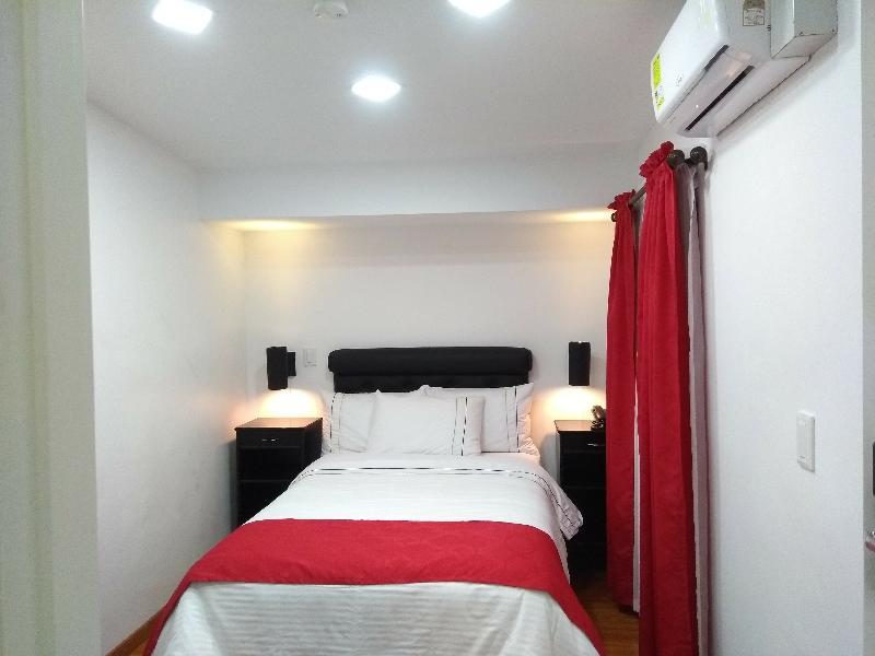 Hotel Veler Restaurante Медельин Экстерьер фото